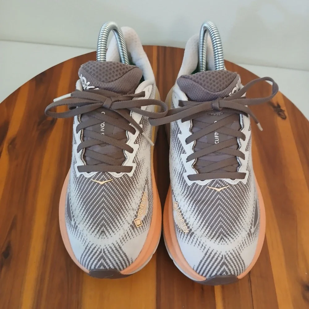 Hoka Clifton 9 GTX Women 6 Grey Peach Running Shoes Sneakers 1141490F CMK